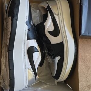 Nike Air Jordan 1 Elevate Low SE Metallic Silver Toe DQ8561-001 Women's Size 11